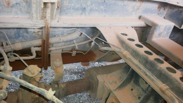 รถฮีโน่ 6 ล้อดั้ม 175 แรงม้า. ปี 54   ( รถวิ่ง 18x,xxx กว่า กม. )     สนใจติดต่อ  081 - 6079515