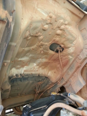 รถฮีโน่ 6 ล้อดั้ม 175 แรงม้า. ปี 54   ( รถวิ่ง 18x,xxx กว่า กม. )     สนใจติดต่อ  081 - 6079515