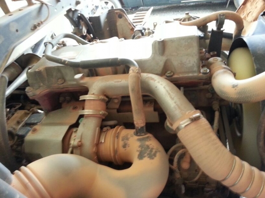 รถฮีโน่ 6 ล้อดั้ม 175 แรงม้า. ปี 54   ( รถวิ่ง 18x,xxx กว่า กม. )     สนใจติดต่อ  081 - 6079515