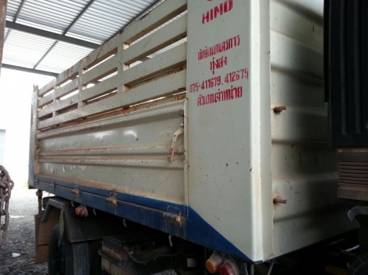 รถฮีโน่ 6 ล้อดั้ม 175 แรงม้า. ปี 54   ( รถวิ่ง 18x,xxx กว่า กม. )     สนใจติดต่อ  081 - 6079515