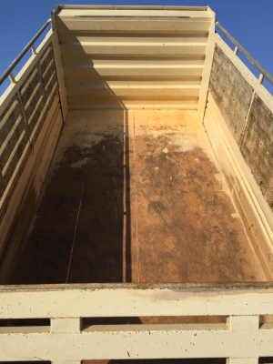 รถฮีโน่ 6 ล้อดั้ม 175 แรงม้า.  ปี 54   ( รถวิ่ง 8,3xx กม. )     สนใจติดต่อ  081 - 6079515