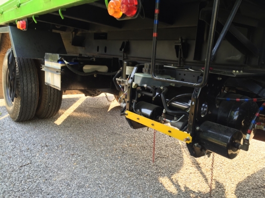 รถฮีโน่ 6 ล้อดั้ม 175 แรงม้า.  ปี 54   ( รถวิ่ง 8,3xx กม. )     สนใจติดต่อ  081 - 6079515