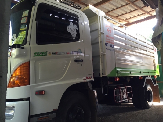 รถฮีโน่ 6 ล้อดั้ม 175 แรงม้า.  ปี 54   ( รถวิ่ง 8,3xx กม. )     สนใจติดต่อ  081 - 6079515