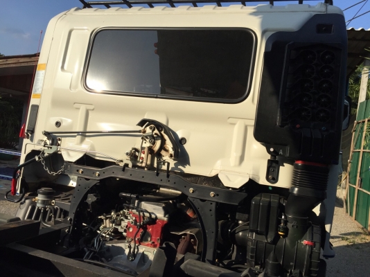 รถฮีโน่ 6 ล้อดั้ม 175 แรงม้า.  ปี 54   ( รถวิ่ง 8,3xx กม. )     สนใจติดต่อ  081 - 6079515