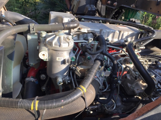 รถฮีโน่ 6 ล้อดั้ม 175 แรงม้า.  ปี 54   ( รถวิ่ง 8,3xx กม. )     สนใจติดต่อ  081 - 6079515