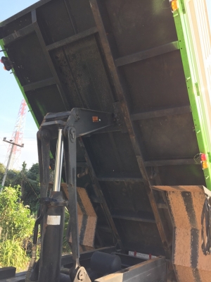 รถฮีโน่ 6 ล้อดั้ม 175 แรงม้า.  ปี 54   ( รถวิ่ง 8,3xx กม. )     สนใจติดต่อ  081 - 6079515