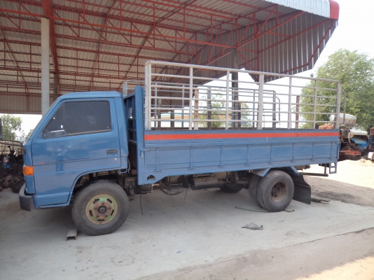 ขาย285000รถ6ล้อNPRเครื่อง125แรง สภาพสวยพร้อมใช้งาน เอกสารพร้อมโอน