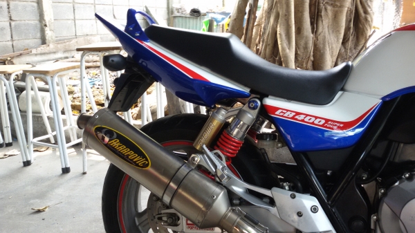 ขายHonda CB400SF tec4 บอดิออร์ปี08หัวฉีดPGMFI(อินวอย สรรพสามิตแท้)รถสวยพร้อมใช้ท่อเเต่งAkrapovicทั้งเส้น 086-541-4120 หนึ่ง