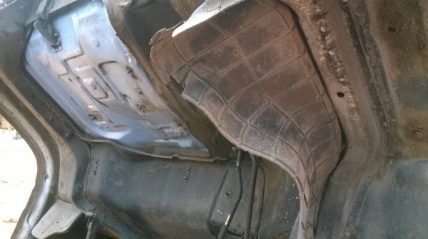 ขาย 6 ล้อ NPR59L จดทะเบียนปี 38 กระบะยาว 4.30 เมตร เครื่อง 4BD1 115 แรงม้า เกียร์สั้น พวงมาลัยพาวเวอร์ ทะเบียนพร้อมโอนครับ