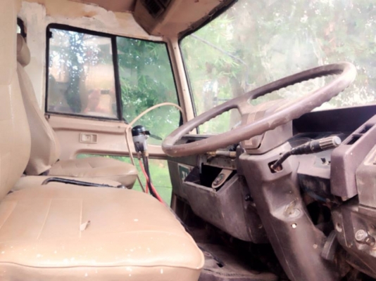 **525,000 บ.ต่อรอง///10ล้อหลงMA-195**ขาย MITSUBISHI FUSO-195 10ล้อ2เพลา หัวคัสซี MITSUBISHI FN527M-A21493 6D16-195HP 10สปีด (หลงMA) เครื่องเดิม เกียร์เดิม เครื่องดี แน่นดี แรงดี เกียร์เดิม10สปีด เข้าง่าย ครับ ช่วงล่างเดิม เบรคเล็ก สาแหรกตรง คัสซีดี สวย เด