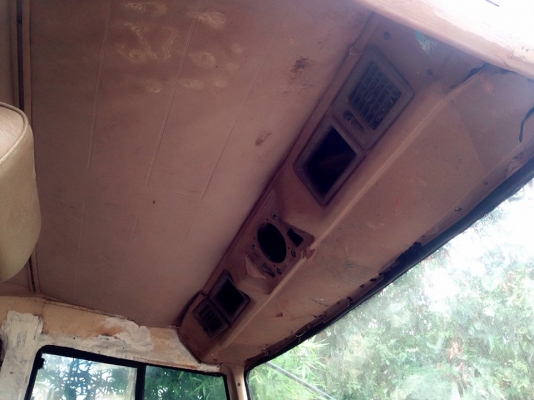 **525,000 บ.ต่อรอง///10ล้อหลงMA-195**ขาย MITSUBISHI FUSO-195 10ล้อ2เพลา หัวคัสซี MITSUBISHI FN527M-A21493 6D16-195HP 10สปีด (หลงMA) เครื่องเดิม เกียร์เดิม เครื่องดี แน่นดี แรงดี เกียร์เดิม10สปีด เข้าง่าย ครับ ช่วงล่างเดิม เบรคเล็ก สาแหรกตรง คัสซีดี สวย เด