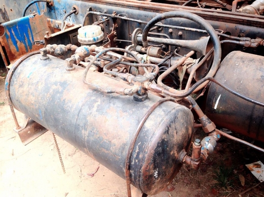 **525,000 บ.ต่อรอง///10ล้อหลงMA-195**ขาย MITSUBISHI FUSO-195 10ล้อ2เพลา หัวคัสซี MITSUBISHI FN527M-A21493 6D16-195HP 10สปีด (หลงMA) เครื่องเดิม เกียร์เดิม เครื่องดี แน่นดี แรงดี เกียร์เดิม10สปีด เข้าง่าย ครับ ช่วงล่างเดิม เบรคเล็ก สาแหรกตรง คัสซีดี สวย เด