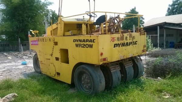 ขายรถบด ล้อยาง DYNAPAC 7 ล้อ สภาพพร้อมใช้งาน เอกสารสัญญาซื้อขาย ราคาต่อรองได้