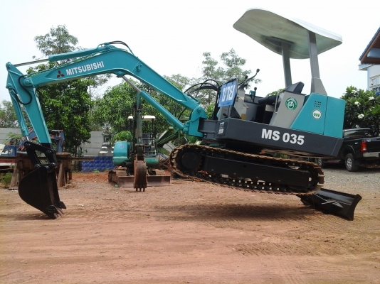 ขายรถขุดแบคโฮ MITSUBISHI MS035 ขนาด pc35เก่านอกแท้จากญี่ปุ่นมีเอกสารแจ้งจำหน่าย ไม่เคยใช้งานในไทยครับ