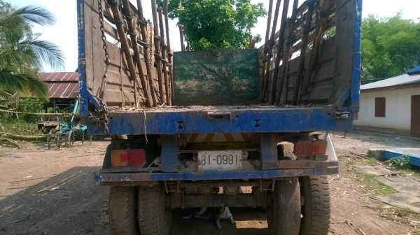 ขายรถพ่วง แม่-ลูกดั้ม HINO FM3M ปี 38 เครื่องเดิม M10C 240 แรงม้า เกียร์เดิม สโลว์เดิม คัสซีสวย แอร์เย็นเฉียบ ลูก 3 คานลงเล่มแล้ว ทะเบียนพร้อมโอน ราคาต่อรองได้ครับ