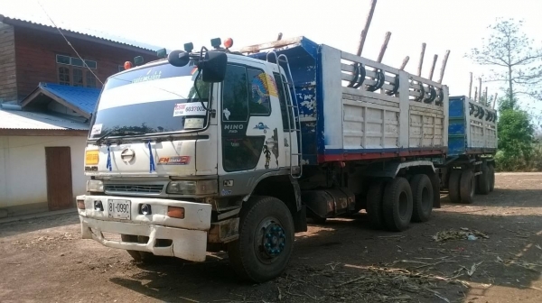 ขายรถพ่วง แม่-ลูกดั้ม HINO FM3M ปี 38 เครื่องเดิม M10C 240 แรงม้า เกียร์เดิม สโลว์เดิม คัสซีสวย แอร์เย็นเฉียบ ลูก 3 คานลงเล่มแล้ว ทะเบียนพร้อมโอน ราคาต่อรองได้ครับ
