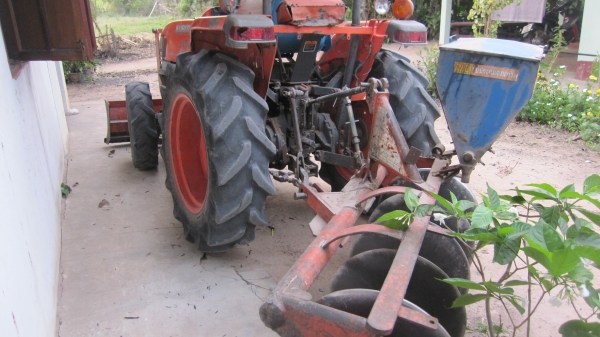 ขายรถไถ Kubota L 3408 ถูกๆ (เจ้าของใช้เองไม่ได้รับจ้าง ไม่ได้ใช้แล้วยากขาย)เล่มทะเบียนพร้อม จัดไฟแนนซ์ ได้เลย ขายรถไถ Kubota L 3408 ถูกๆ (เจ้าของใช้เองไม่ได้รับจ้าง ไม่ได้ใช้แล้วยากขาย)เล่มทะเบียนพร้อม จัดไฟแนนซ์ ได้เลย