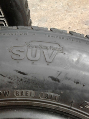 235/70R15 ROADSTONE RODIAN HT ชุด 4 เส้น โทร.081-427-3941