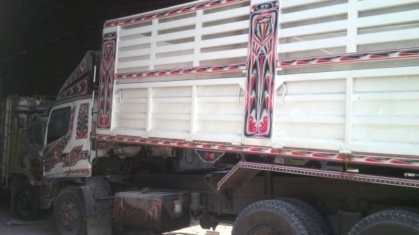 ขายรถสิบล้อMAGAดั้มเกษตรเครือง260แรวปี47มีระบบลากพ่วง