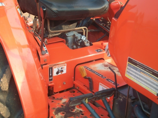 ขายรถไถคูโบต้า L 3408 DTขับ 4ล้อ