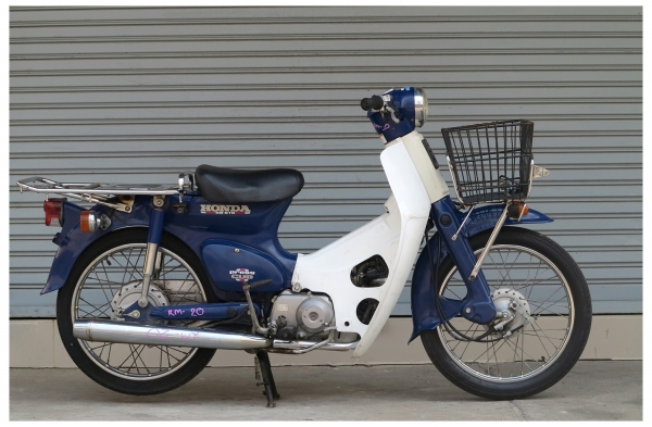 Honda C50 (แท้ทั้งคัน เซียงกง) Honda C50 (แท้ทั้งคัน เซียงกง)