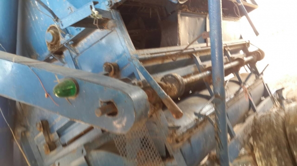 ขายเครื่องนวดข้าวเกษตรพัฒนาใช้ต่อพ่วงรถไถ43000 ขายเครื่องนวดข้าวเกษตรพัฒนาใช้ต่อพ่วงรถไถ43000