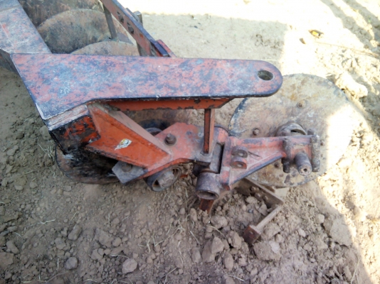 ผานพรวน6x26"ตราช้าง 60แรงขึ้นไป  ลูกปืนดี   โครงดี