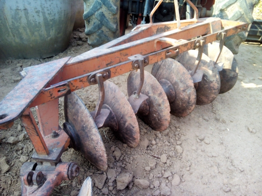 ผานพรวน6x26"ตราช้าง 60แรงขึ้นไป  ลูกปืนดี   โครงดี