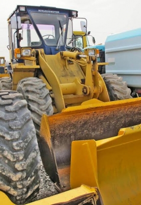 WA100-1-32411 รถเก่าจากประเทศญี่ปุ่นครับ มาถึงไทยแล้วครับ WA100-1-32411 รถเก่าจากประเทศญี่ปุ่นครับ มาถึงไทยแล้วครับ