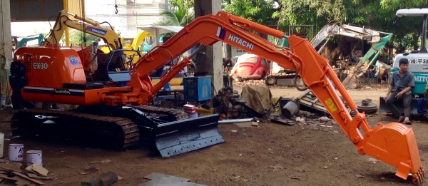 ขายรถแบ็คโฮ HITACHI EX30-2 เครื่อง4สูบ" ปั๊มนิ้วคอนโทลสั้น"(มีลายหัวกระแทรค)(มีVDOชม)ติดต่อ 085-5632278 นายภานุกูล