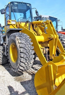 WA100-3-51499เก่าจากประเทศญี่ปุ่นรถจอดที่นวนครแล้วครับ WA100-3-51499เก่าจากประเทศญี่ปุ่นรถจอดที่นวนครแล้วครับ