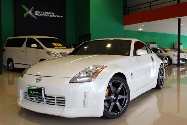 ขาย Nissan Fairlady 350Z สีขาวแท้ ชุดแต่ง Nismo แท้จากญี่ปุ่น Tunning by Murayama 1962 ล้อAVS model T6 แท้ขอบ 19 โช็คพร้อมสปิง NF210 แท้ญี่ปุ่นตรงรุ่น ท่อRSW แท้ญี่ปุ่น ไฟท้าย LED ICHIKOH แท้ญี่ปุ่น ภายในเครฟล่า กาบบรรไดข้าง กาบหลัง มีไฟแท้ญี่ปุ่น เบาะไฟฟ