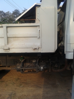 ขายหกล้อดั้ม