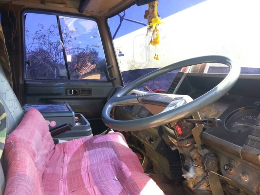 ขายดั้มร็อกกี้175แรง เครื่องดี แคชซีสวย พ.เพาเวอร์ เบรกทิฟฟี่ ยาง825/16 สภาพพร้อมใช้งาน เอกสารพร้อมโอน สนใจโทร 090-8588220คุณนะ 093-3258446คุณบิว ID:narong498 หรือ www.truck.in.th/498 หรือเพจFacebook ณรงค์ ซื้อขายรถมือสอง (เว็บไซต์ส่วนตัว)