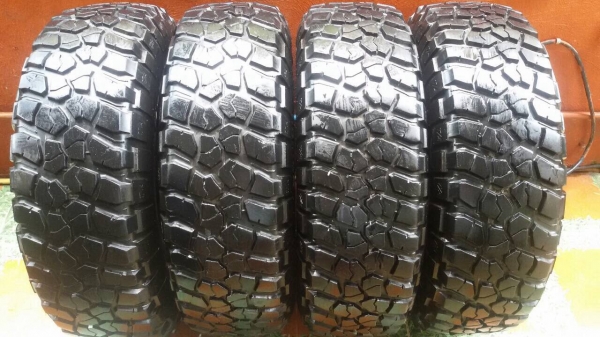 ขายยาง bf mud km2 265/75/16. ปี 11
