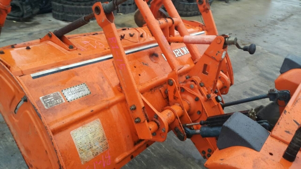 ขาย รถไถนา KUBOTA 15 แรง รุ่น B1-15- มือสองญี่ปุ่น ขาย รถไถนา KUBOTA 15 แรง รุ่น B1-15- มือสองญี่ปุ่น