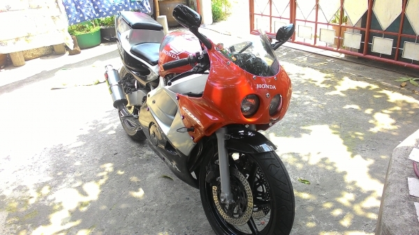 ขายcbr250 ปี92 สี่สูบเดิมๆ