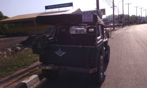 รถจิ๊ปดัดแปลง ไม่มีทะเบียน ใช้ในสวน หรือขับเท่ห์ๆ