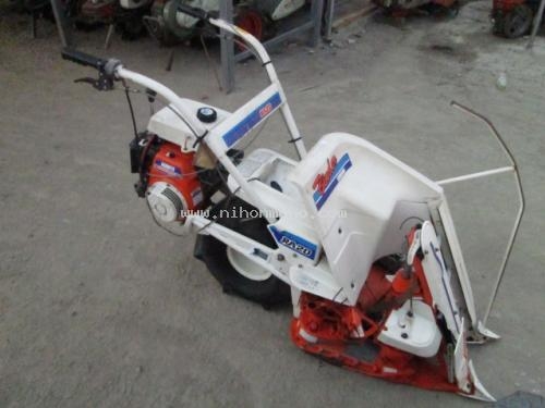 รถเกี่ยวข้าวเดินตาม KUBOTA RA20 รหัสสินค้า : 80802432 หรือเพิ่มเติมไดที่ www.nihonmono.com รถเกี่ยวข้าวเดินตาม KUBOTA RA20 รหัสสินค้า : 80802432 หรือเพิ่มเติมไดที่ www.nihonmono.com