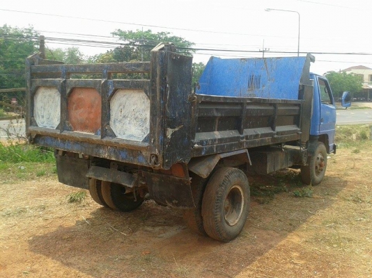 รถดัมพ์ 6ล้อ อีซูซุ 115แรงม้า เทอร์โบ เครื่องดีF หน้าหลัง เกียร์ร็อค6เกียร์ ราคาถูก