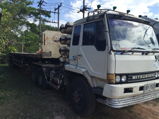 18ล้อหัวลาก260แรงและหางพื้นเรียบยาว12มติดNGV 8 ถัง...รถใช้งานอยู่ สภาพดีใช้ได้..เล่มพร้อมโอน..