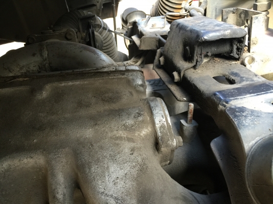 18ล้อหัวลาก260แรงและหางพื้นเรียบยาว12มติดNGV 8 ถัง...รถใช้งานอยู่ สภาพดีใช้ได้..เล่มพร้อมโอน..