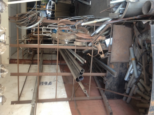 แยกขายอุปกรณ์หรือเซ้งอุปกรณ์และสินค้า อู่ท่อไอเสีย ซ่อมรถยนต์ ราคาต่อรองได้คับ รีบใช้เงินคับ ด่วนๆๆ