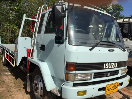 6ล้อ195แรงติดเครน3.3ตันท้องปลิง V รถสวยพร้อมใช้..บิ้วใหม่ทั้งคัน