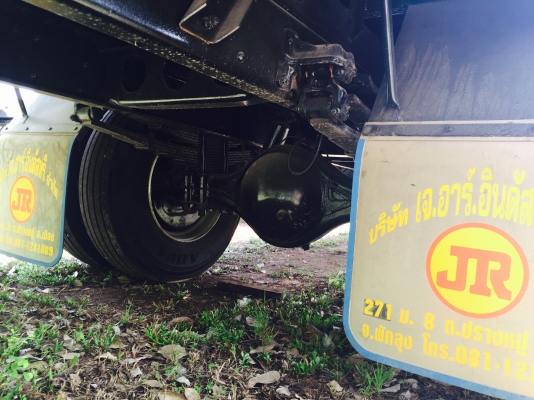 6ล้อ195แรงติดเครน3.3ตันท้องปลิง V รถสวยพร้อมใช้..บิ้วใหม่ทั้งคัน