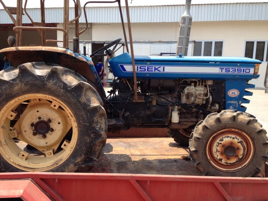 แทรคเตอร์ อิเซกิ TS3910 พร้อมโรตารี่และล้อเหล็ก
