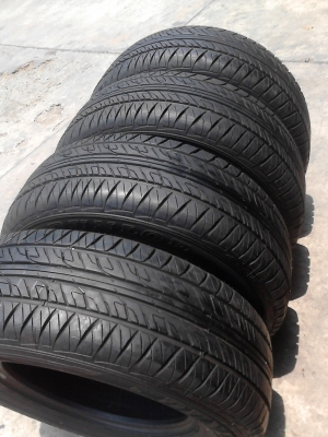 265/65R17 DUNLOP GRANDTREK PT2  ชุด 4 เส้น ปี 2014 ใหม่ๆ ไม่มีปะ tel.081-427-3941