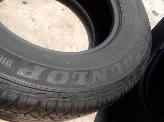 265/65R17 DUNLOP GRANDTREK PT2  ชุด 4 เส้น ปี 2014 ใหม่ๆ ไม่มีปะ tel.081-427-3941