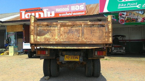 รถบรรทุกHENO KM 777เครื่อง117(รถดั้มดิน)