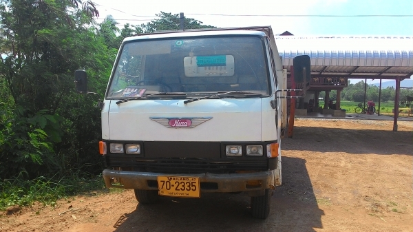 รถบรรทุกHENO KM 777เครื่อง117(รถดั้มดิน)